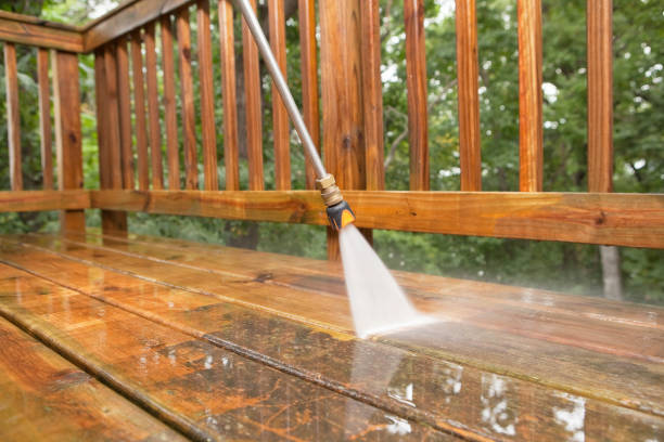 Professional Pressure Washing Services in Lake Los Angeles, CA